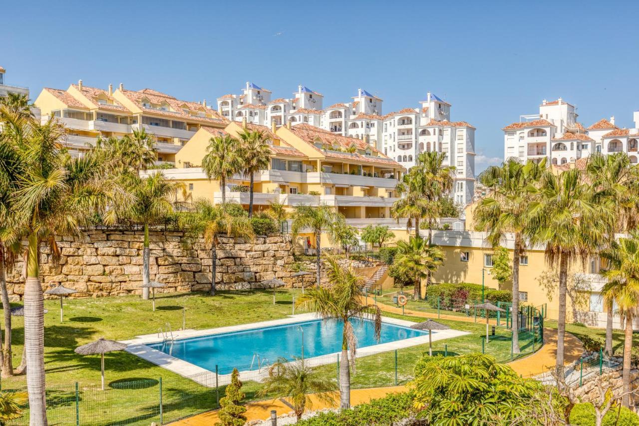 Hanami Puerto Alto Estepona Pa 4-2 Buitenkant foto